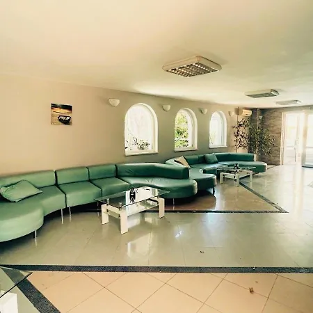 Atos 507 Sunny Apartmán *