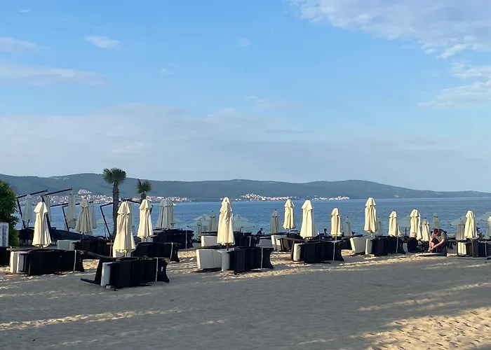 Atos 507 Sunny アパート サニービーチ